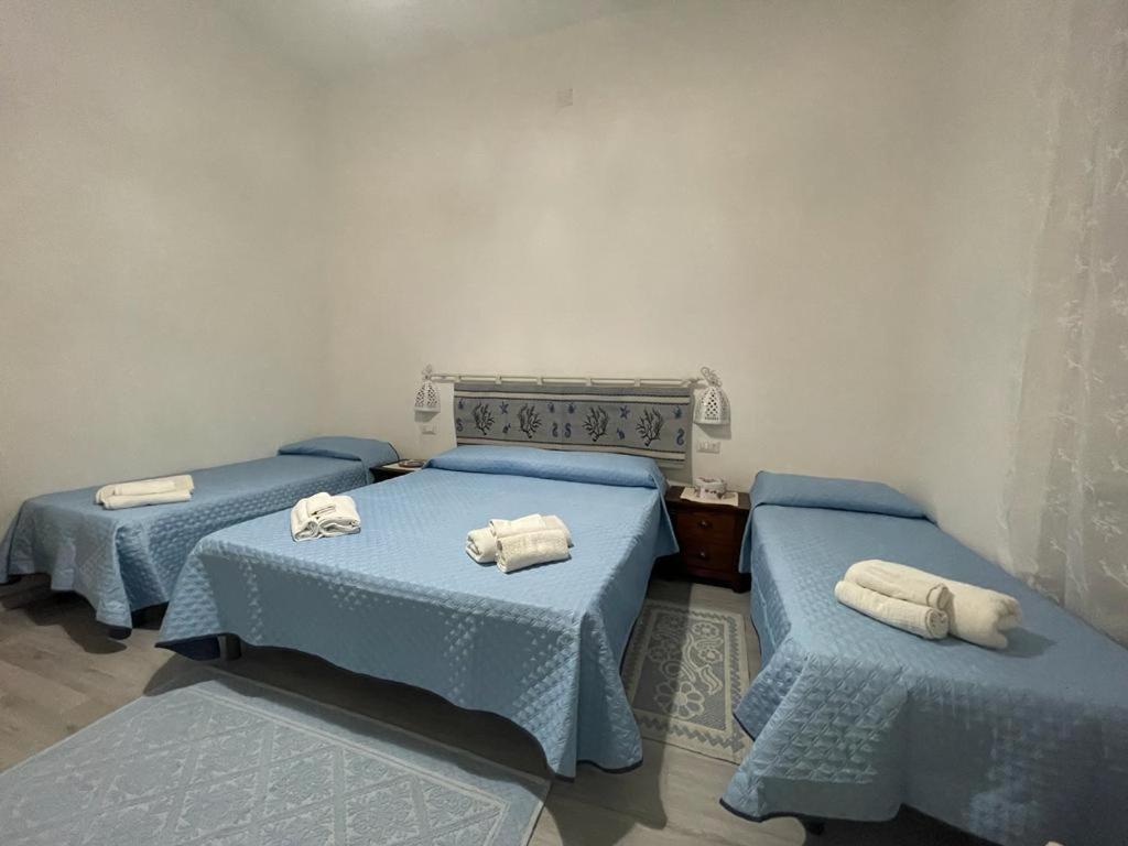 Cagliari Central Rooms With Port View Екстер'єр фото