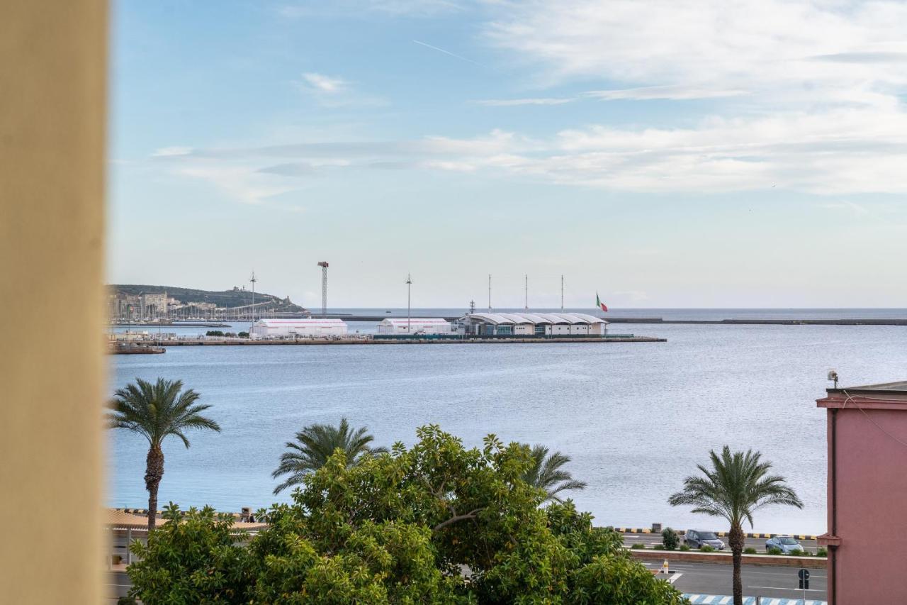 Cagliari Central Rooms With Port View Екстер'єр фото