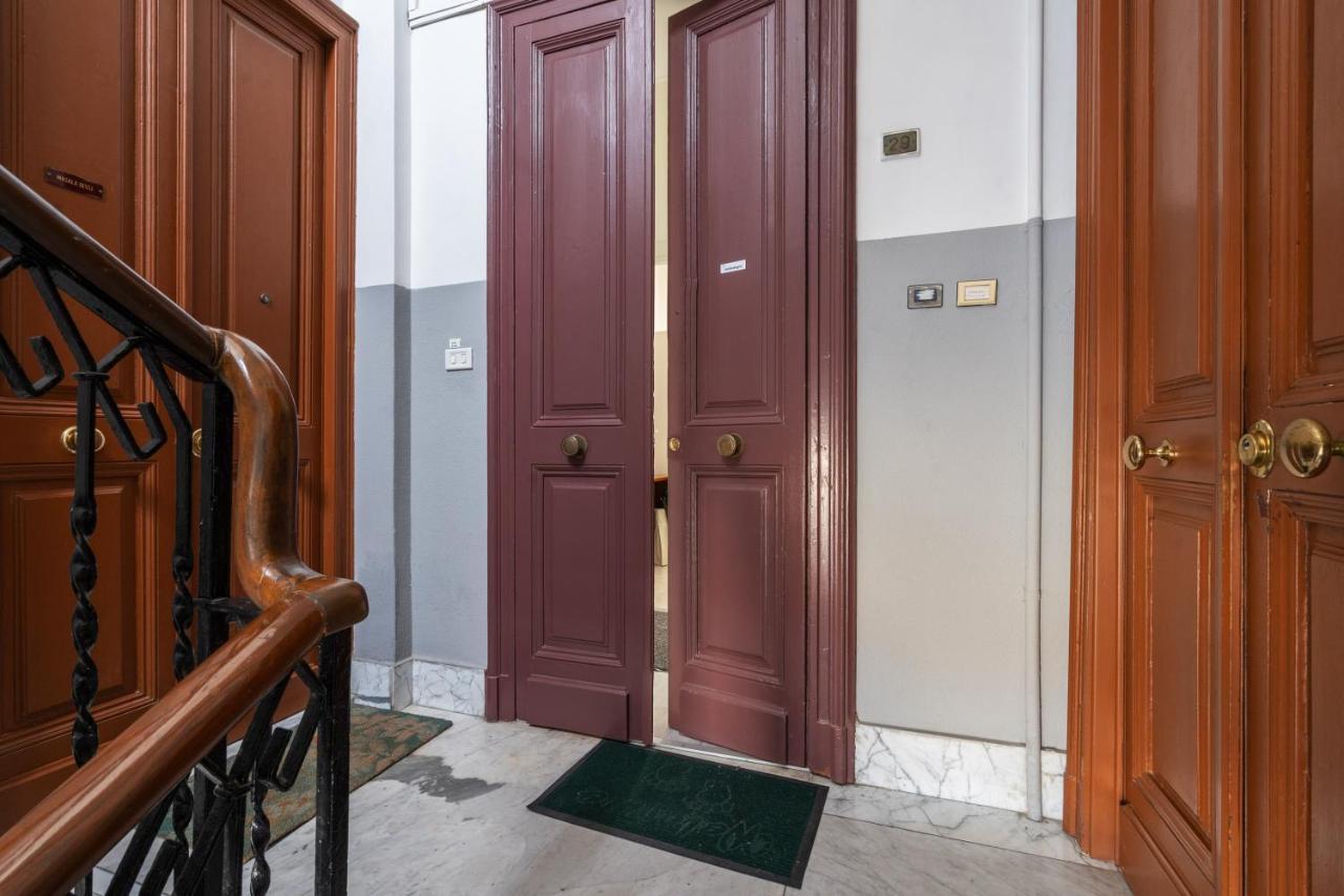 Cagliari Central Rooms With Port View Екстер'єр фото